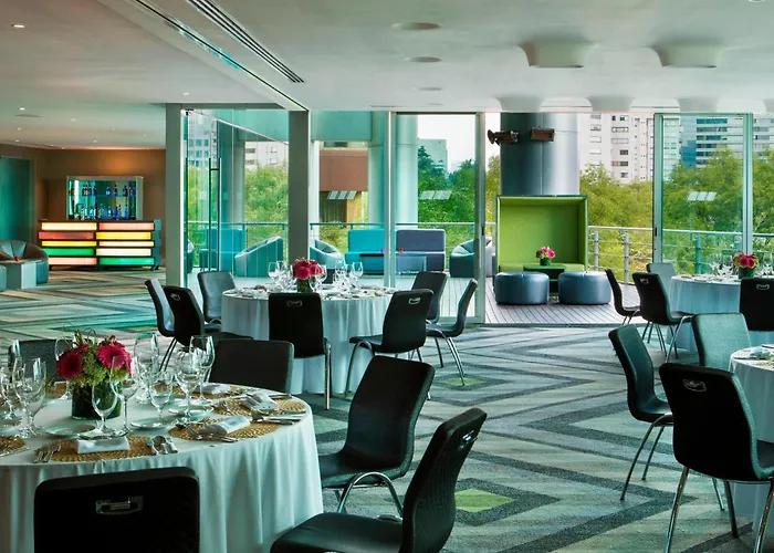 Hotel W 5*